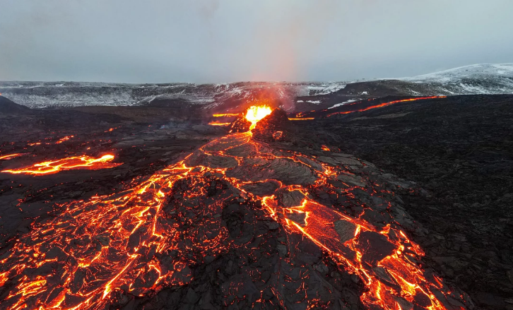 L’Islande : entre feu et glace, un projet géothermique révolutionnaire